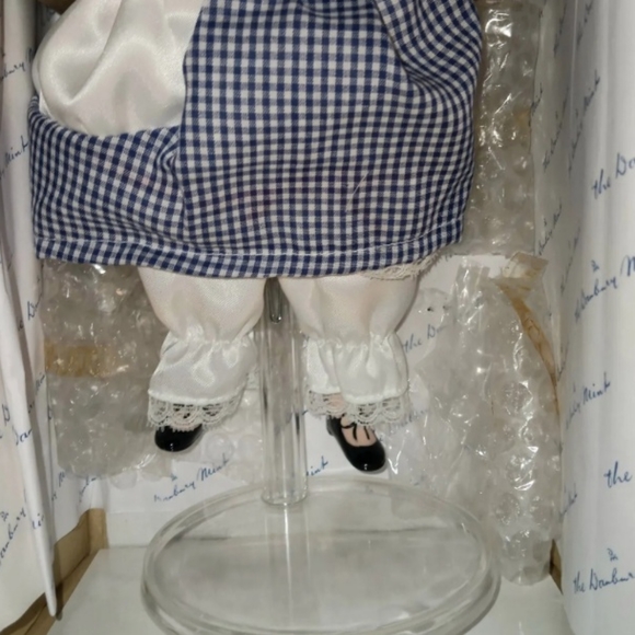 (3) Danbury Mint Storybook Porcelain Dolls - Snow White,Heidi,Little Miss Muffet - Picture 12 of 16